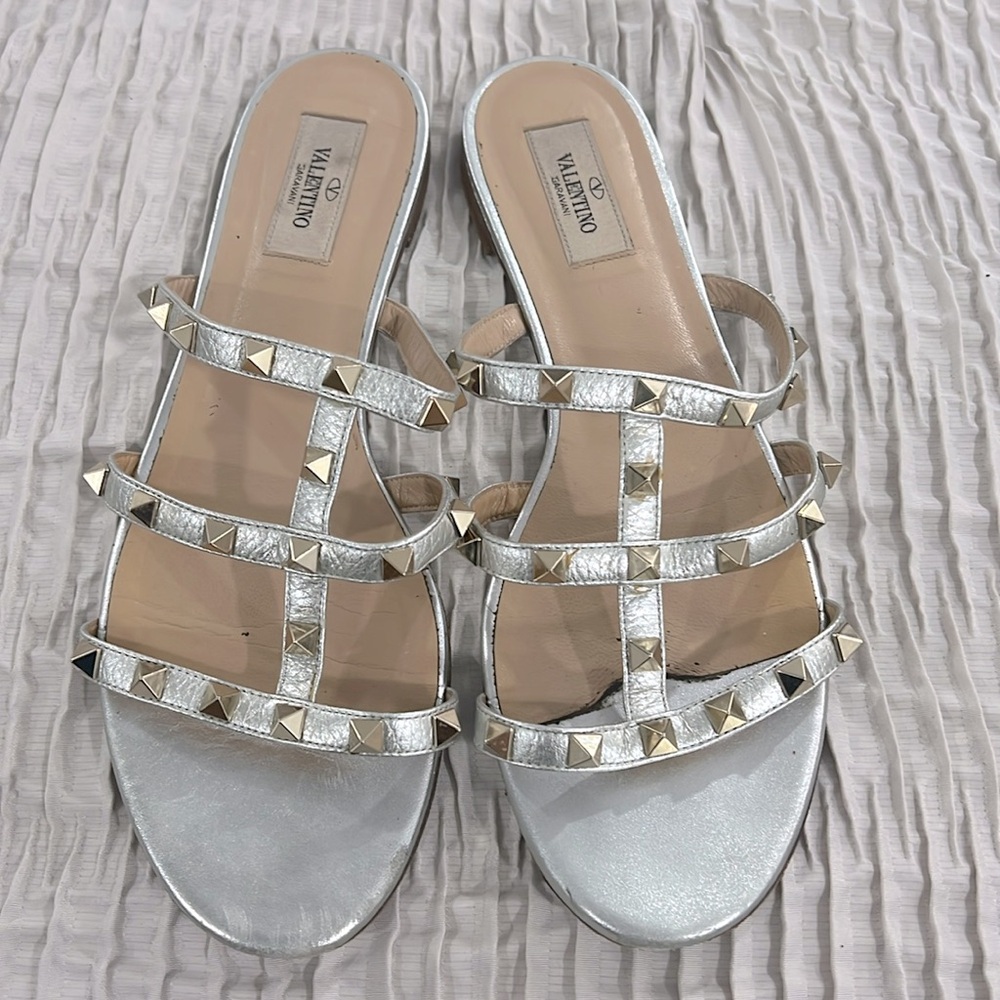 Valentino Rockstud Cage Sandals size 40